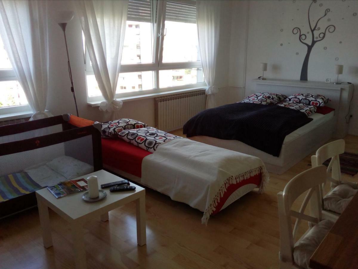 See U In Zagreb Apartment Eksteriør billede